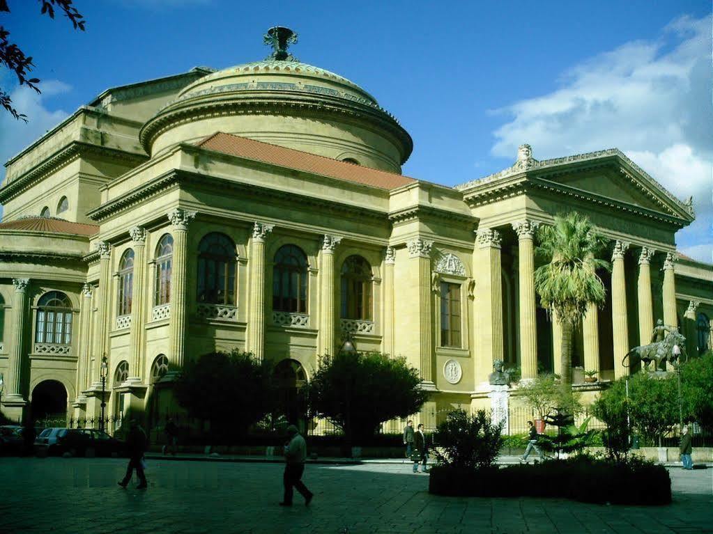 Lt Appartamento Teatro Massimo Palermo Exterior photo